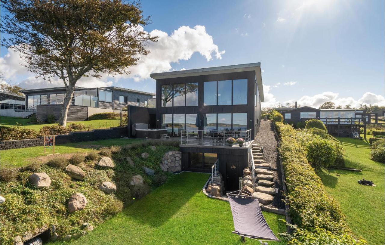 Amazing Home In Logstrup With Wifi Екстериор снимка